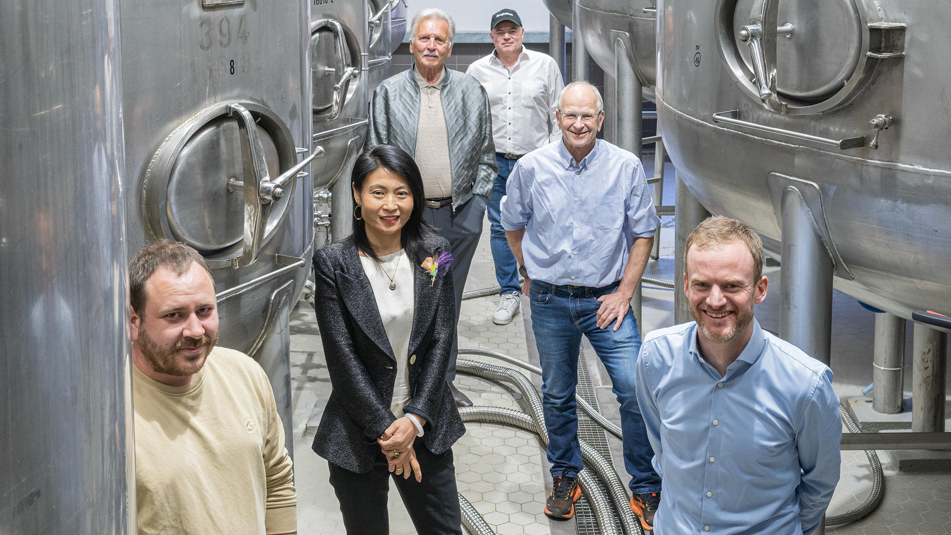 v.l. Thorsten Fossler, Xiaoping Zhao-Moll, Otto Menzel, Jochen Friz, Klaus Fossler, Christoph Kumpf (Die Bildrechte liegen bei dem Verfasser der Mitteilung.) v.l. Thorsten Fossler, Xiaoping Zhao-Moll, Otto Menzel, Jochen Friz, Klaus Fossler, Christoph Kumpf (Die Bildrechte liegen bei dem Verfasser der Mitteilung.)