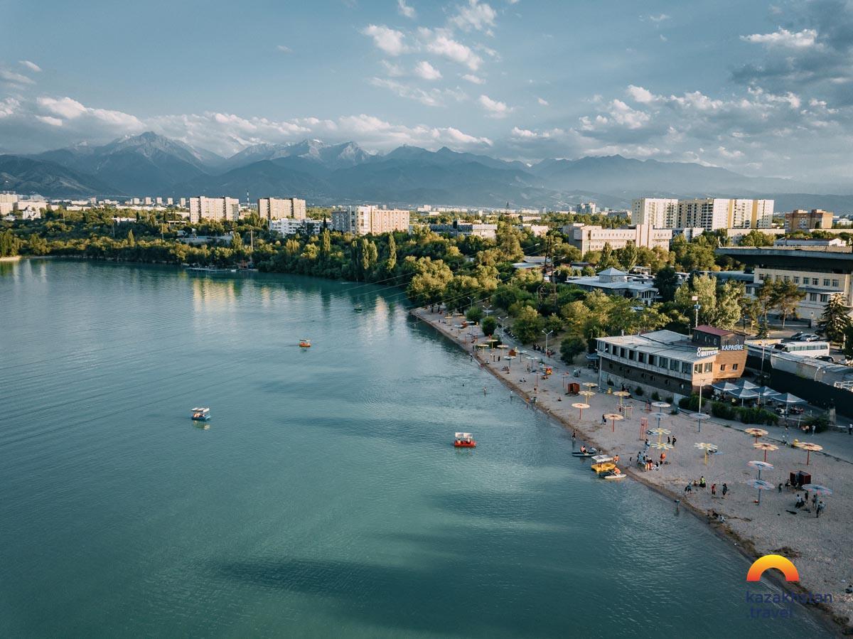 Almaty ist eine grüne Metropole im Süden von Kasachstan. (Bildquelle: kazakhstan.travel) Almaty ist eine grüne Metropole im Süden von Kasachstan. (Bildquelle: kazakhstan.travel)