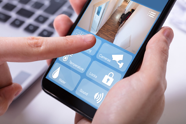 Smarthome: Nützliche Alltagshelfer, die für Sicherheit und Erleichterungen im Alltag sorgen (Bildquelle: @ERGO Group) Smarthome: Nützliche Alltagshelfer, die für Sicherheit und Erleichterungen im Alltag sorgen (Bildquelle: @ERGO Group)