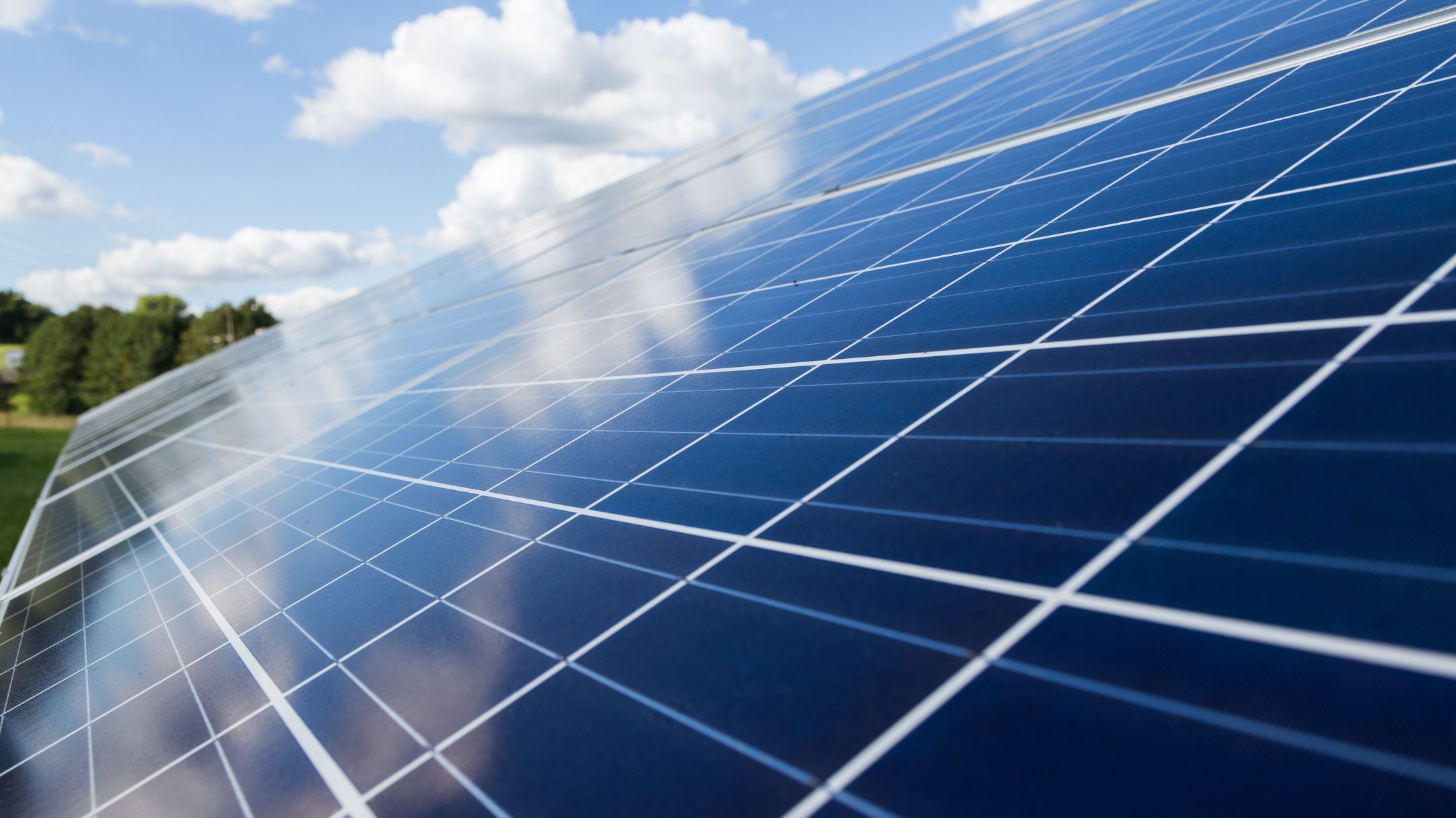 Strategisch neu aufgestellt: Französische Unternehmen auf der Intersolar. Bildrechte: Canva Strategisch neu aufgestellt: Französische Unternehmen auf der Intersolar. Bildrechte: Canva