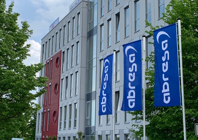 Firmensitz der abresa GmbH, Schwalbach (Die Bildrechte liegen bei dem Verfasser der Mitteilung.) Firmensitz der abresa GmbH, Schwalbach (Die Bildrechte liegen bei dem Verfasser der Mitteilung.)