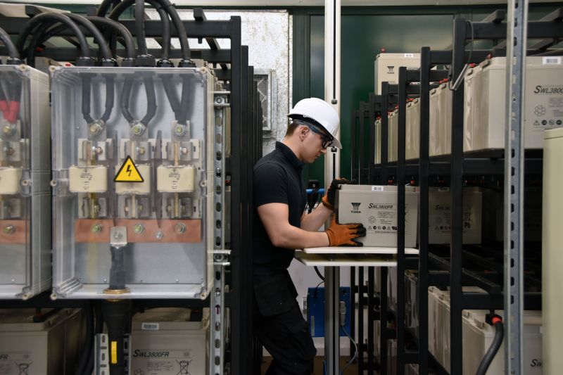 GS Yuasa an Stand J095: Batteriespeicherlösungen auf einen Blick. (Bildquelle: GS Yuasa) GS Yuasa an Stand J095: Batteriespeicherlösungen auf einen Blick. (Bildquelle: GS Yuasa)