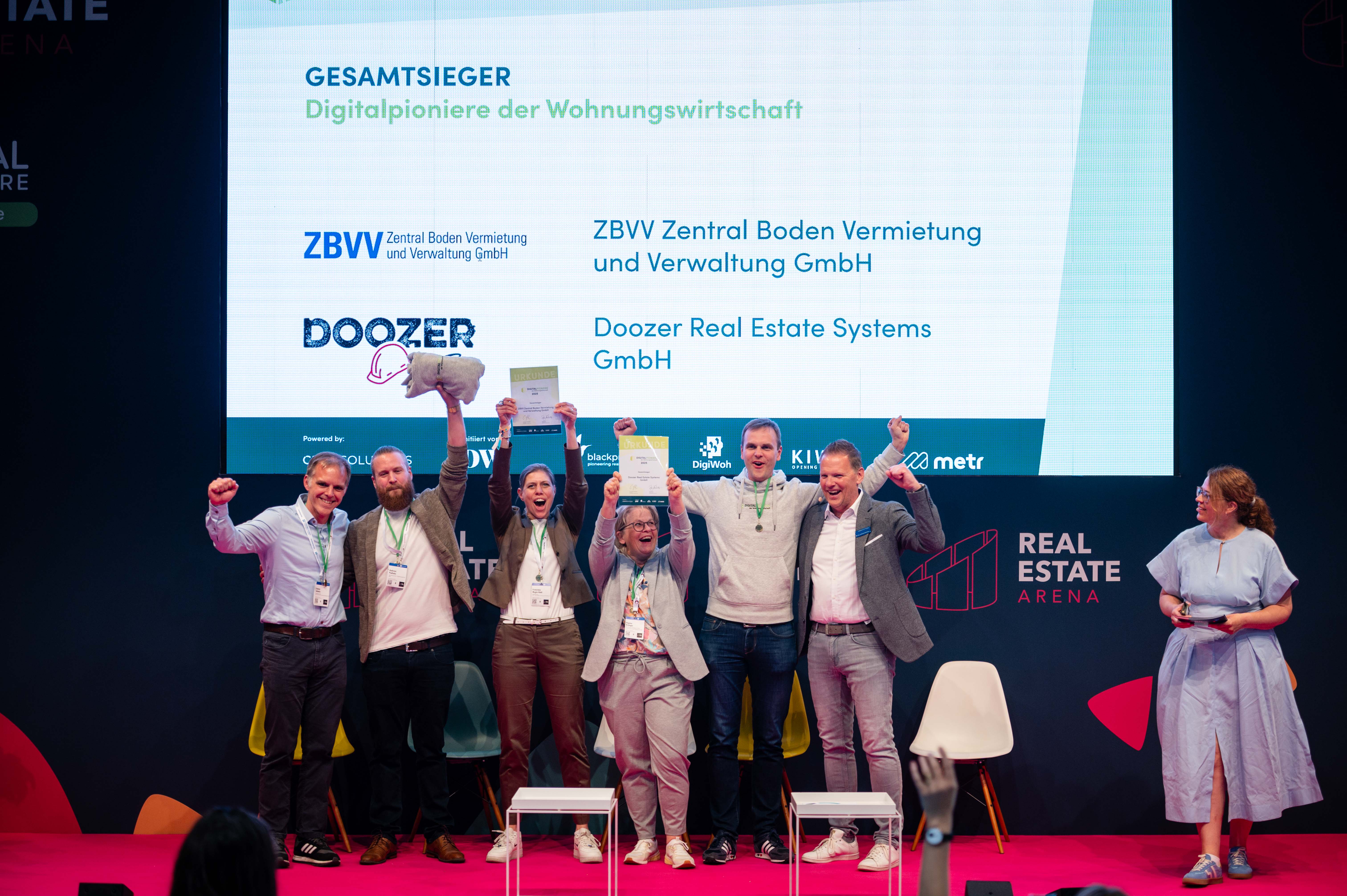 Doozer & ZBI überzeugen mit innovativer Leerstandssanierung: Digitalpioniere der Wohnungswirtschaft Doozer & ZBI überzeugen mit innovativer Leerstandssanierung: Digitalpioniere der Wohnungswirtschaft