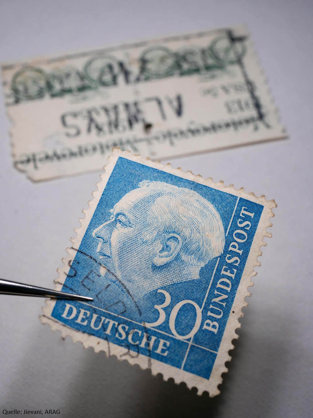ARAG Experten zum Tag der Sammelwütigen am 17. Mai (Die Bildrechte liegen bei dem Verfasser der Mitteilung.) ARAG Experten zum Tag der Sammelwütigen am 17. Mai (Die Bildrechte liegen bei dem Verfasser der Mitteilung.)
