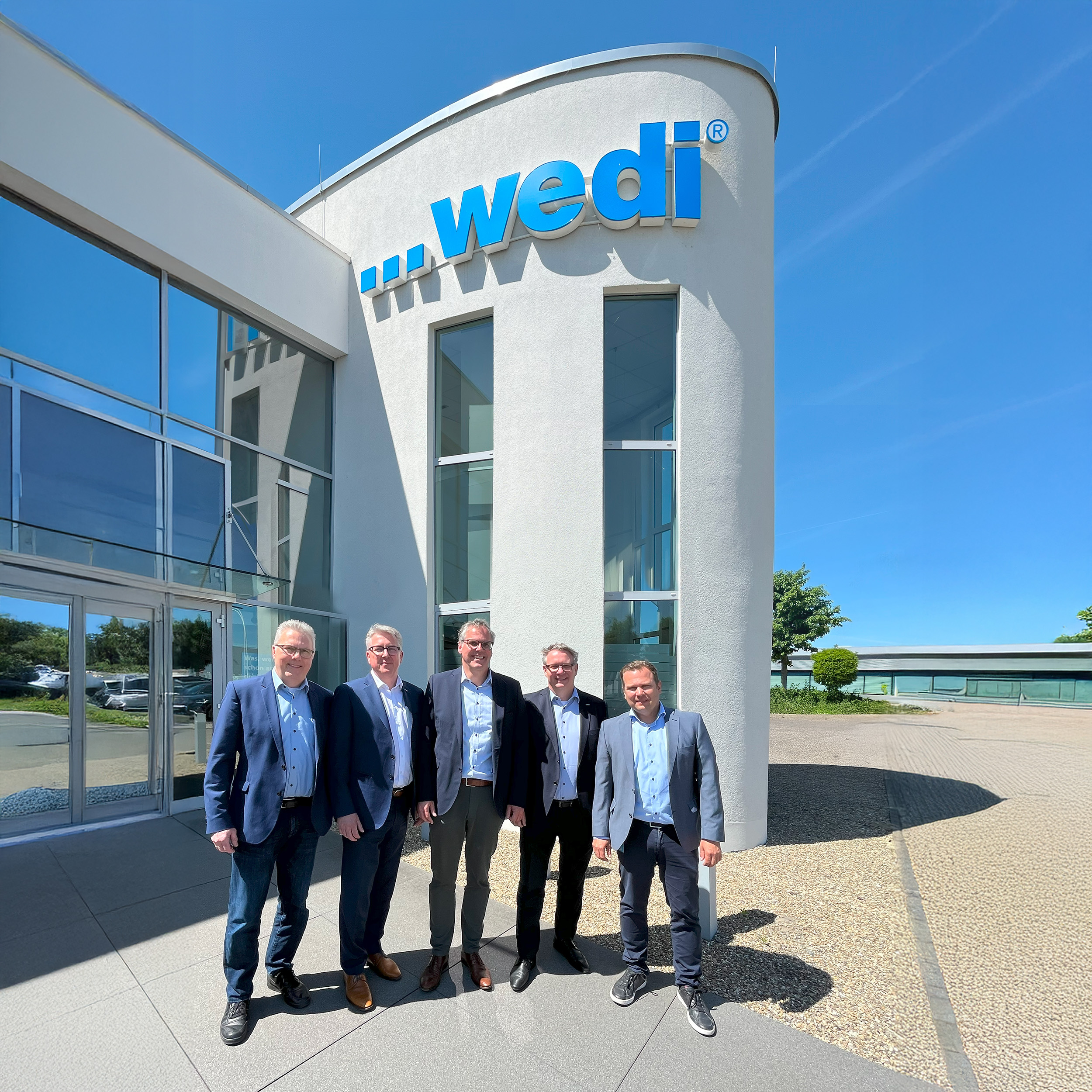 v.l.n.r. Jochen Zimmermann, Thomas Seifert, Dirk Tolksdorf, Fabian Rechlin, Markus Stolper (Die Bildrechte liegen bei dem Verfasser der Mitteilung.) v.l.n.r. Jochen Zimmermann, Thomas Seifert, Dirk Tolksdorf, Fabian Rechlin, Markus Stolper (Die Bildrechte liegen bei dem Verfasser der Mitteilung.)