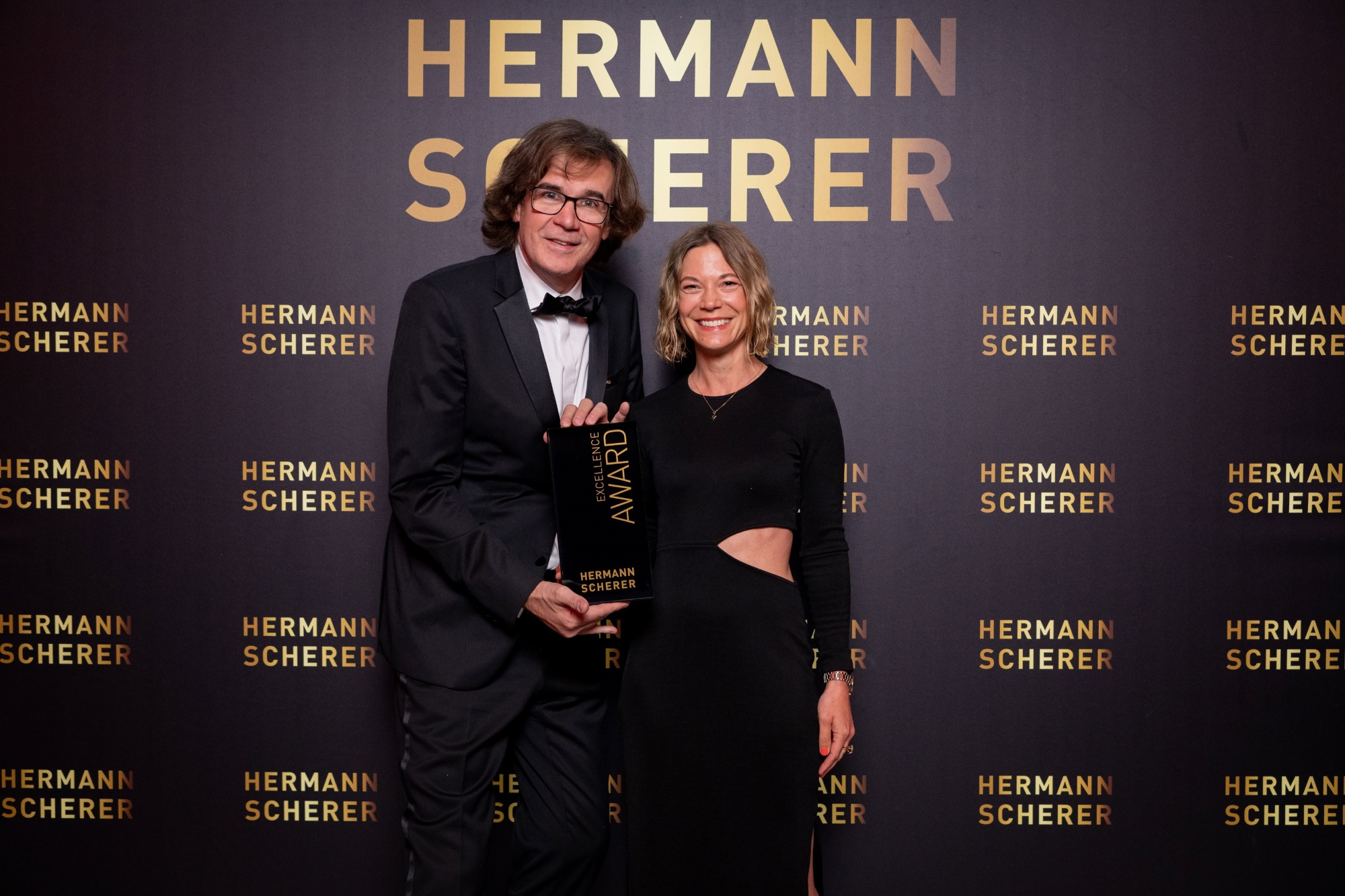 Anneke Kebbe gewinnt den Award des International Speaker Slam am 16.Mai 2025. Foto: Justin Bockey (Die Bildrechte liegen bei dem Verfasser der Mitteilung.)