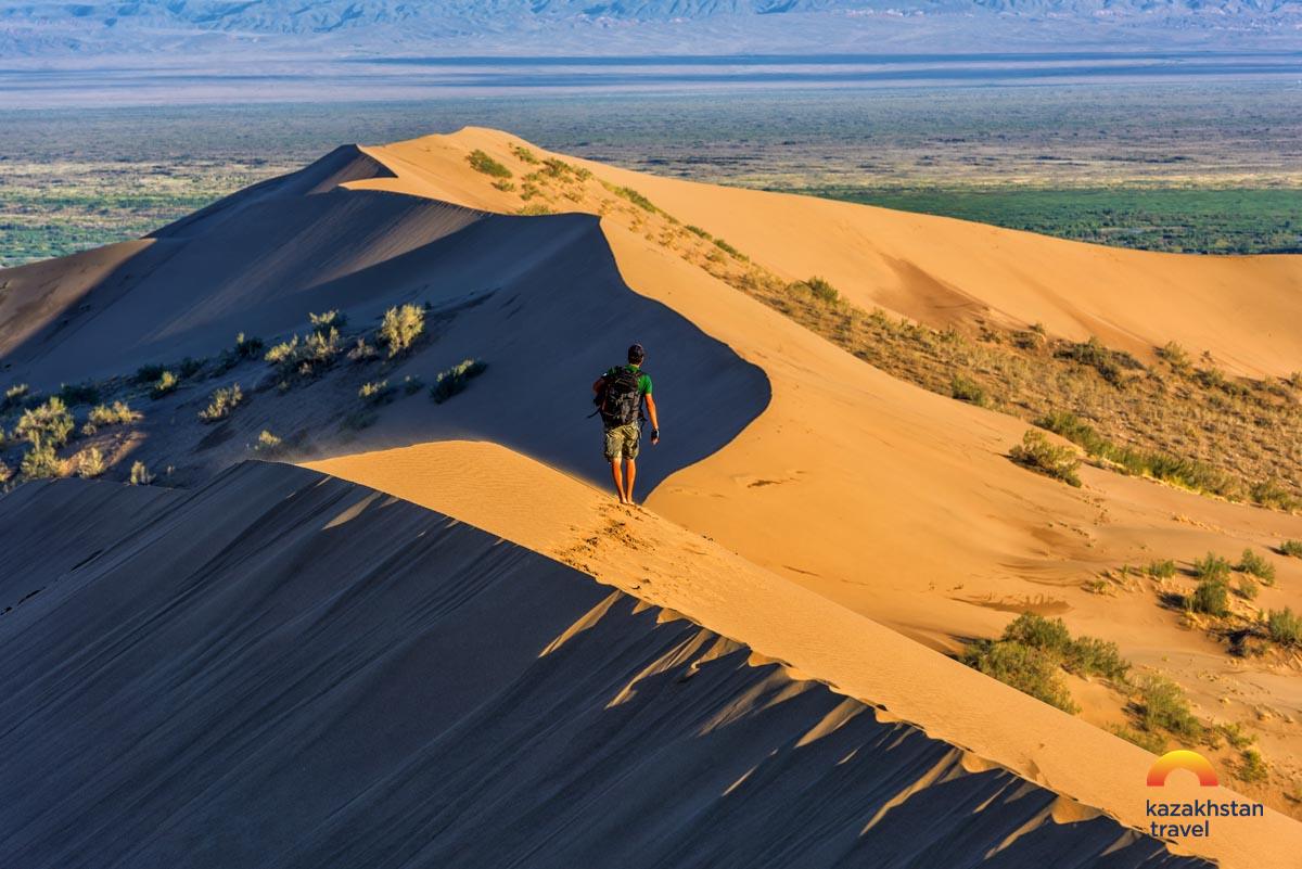 Im Altyn-Emel-Nationalpark kann man die"singenden Dünen" hören. (Bildquelle: kazakhstan.travel)