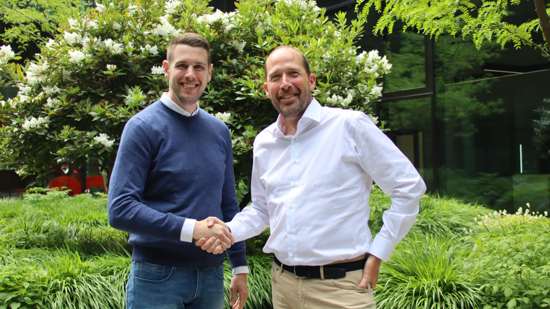Geschäftsführer Jens Riewe begrüßt Philipp Kielholz als neuen Partner an seiner Seite. (Die Bildrechte liegen bei dem Verfasser der Mitteilung.)