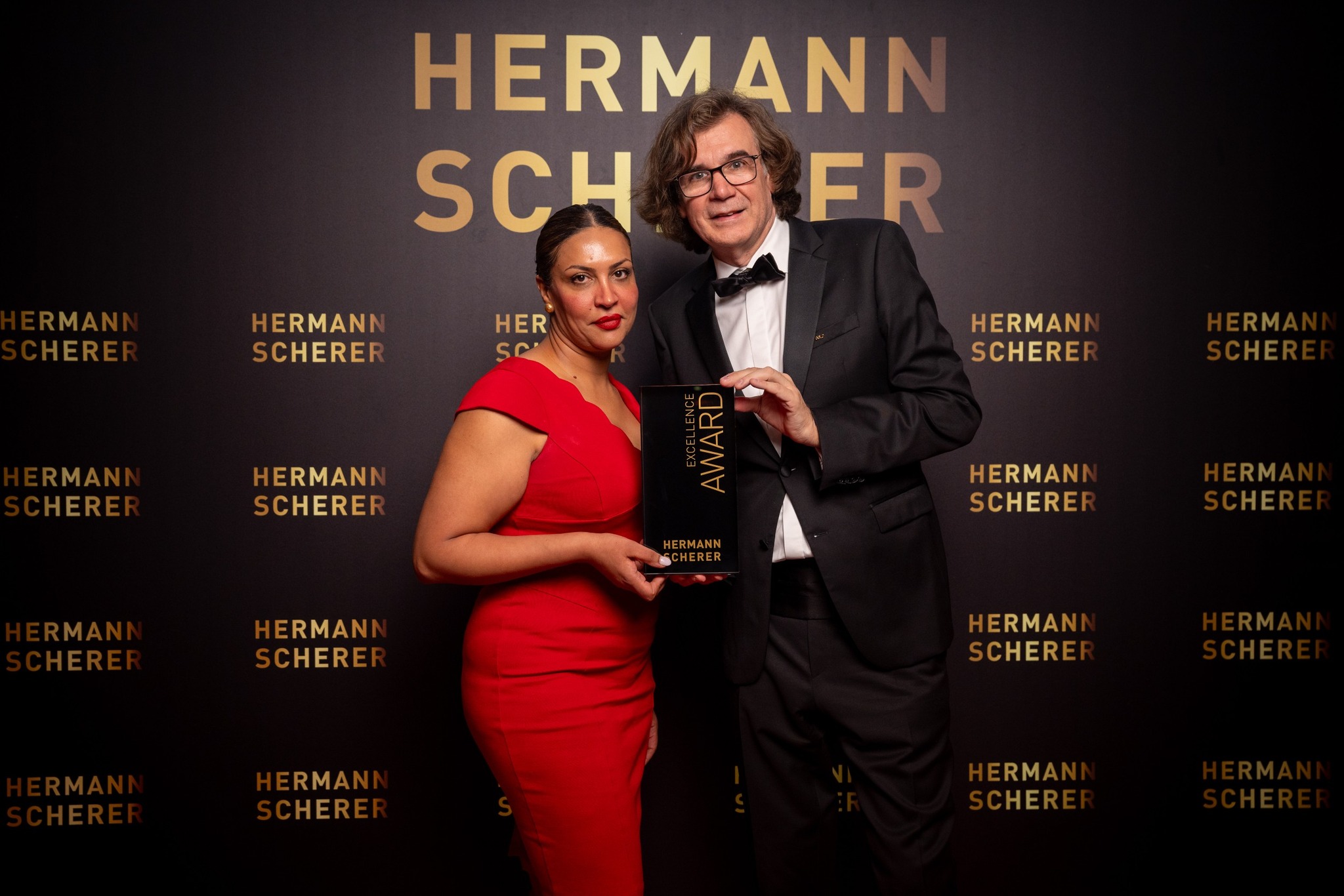Starke Stimme für kulturelle Vielfalt: Manel Bannouri beim International Speaker Slam geehrt (Bildquelle: Justin Bockey) Starke Stimme für kulturelle Vielfalt: Manel Bannouri beim International Speaker Slam geehrt (Bildquelle: Justin Bockey)