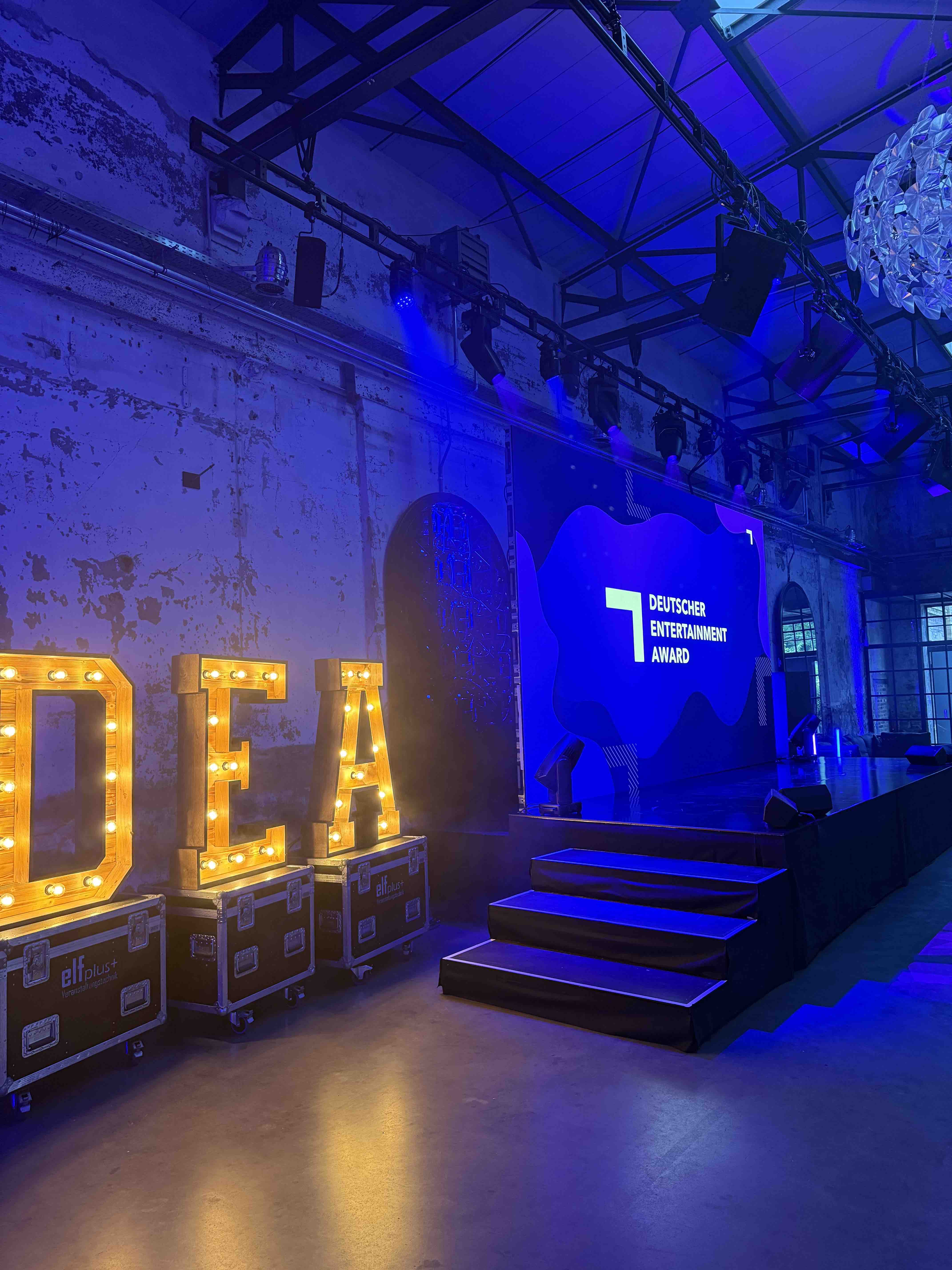 elfplus+ war Produktionsdienstleister beim Deutschen Entertainment Award (Foto: elfplus+) elfplus+ war Produktionsdienstleister beim Deutschen Entertainment Award (Foto: elfplus+)