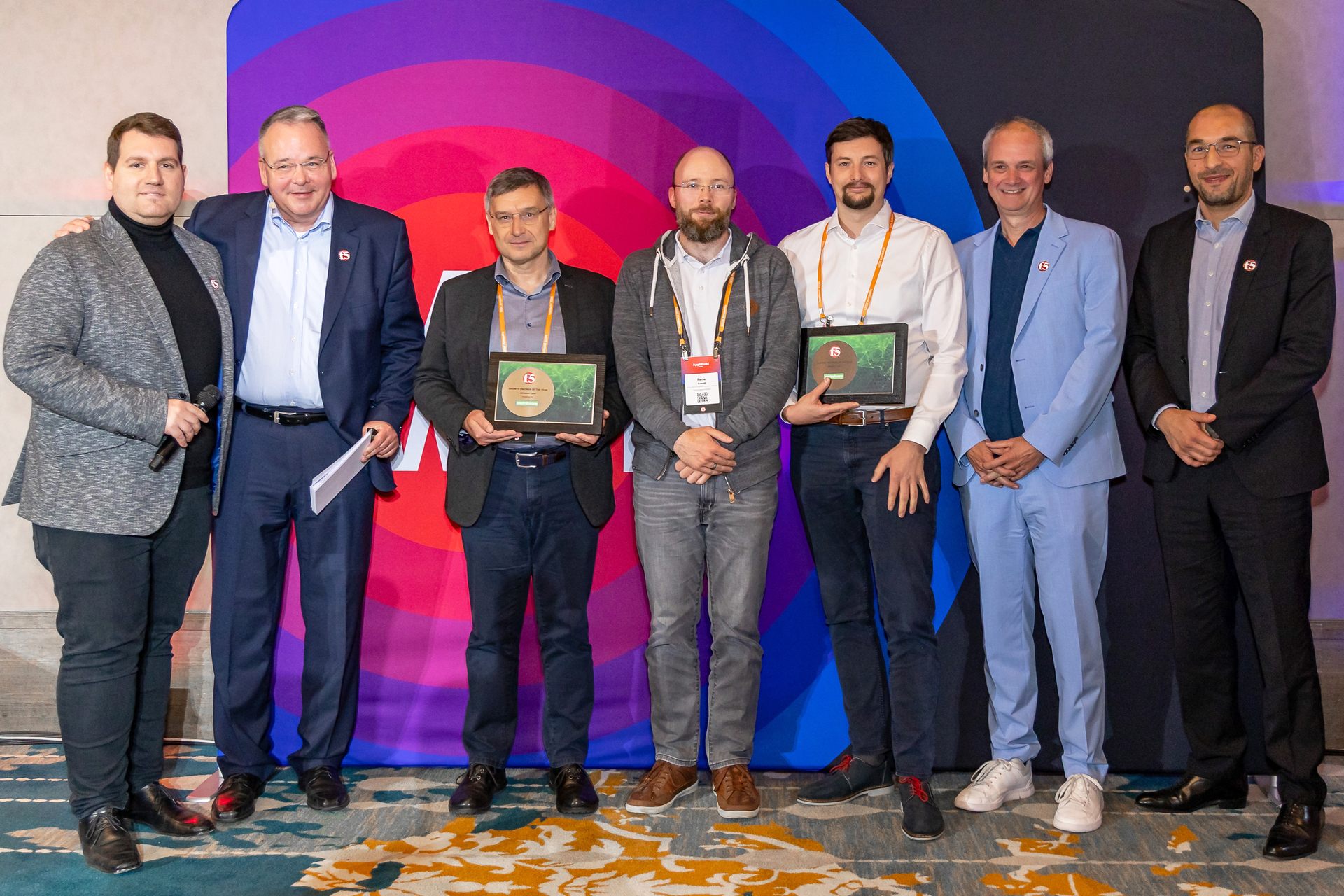 Controlware wurde auf der F5 AppWorld 2025 in Berlin gleich doppelt ausgezeichnet. (Die Bildrechte liegen bei dem Verfasser der Mitteilung.)
