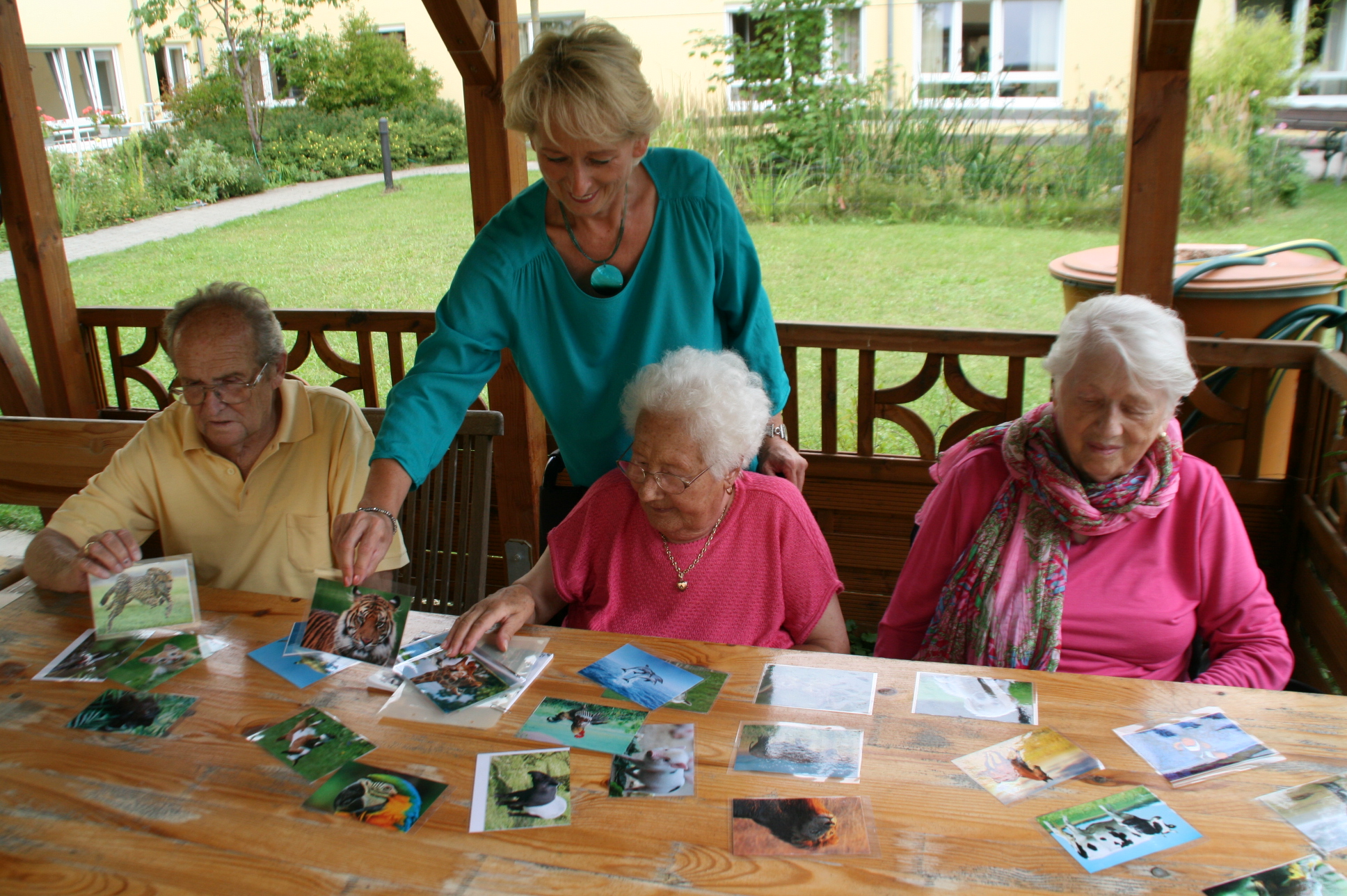 Seniorenassistenz mit Empathie (Die Bildrechte liegen bei dem Verfasser der Mitteilung.)