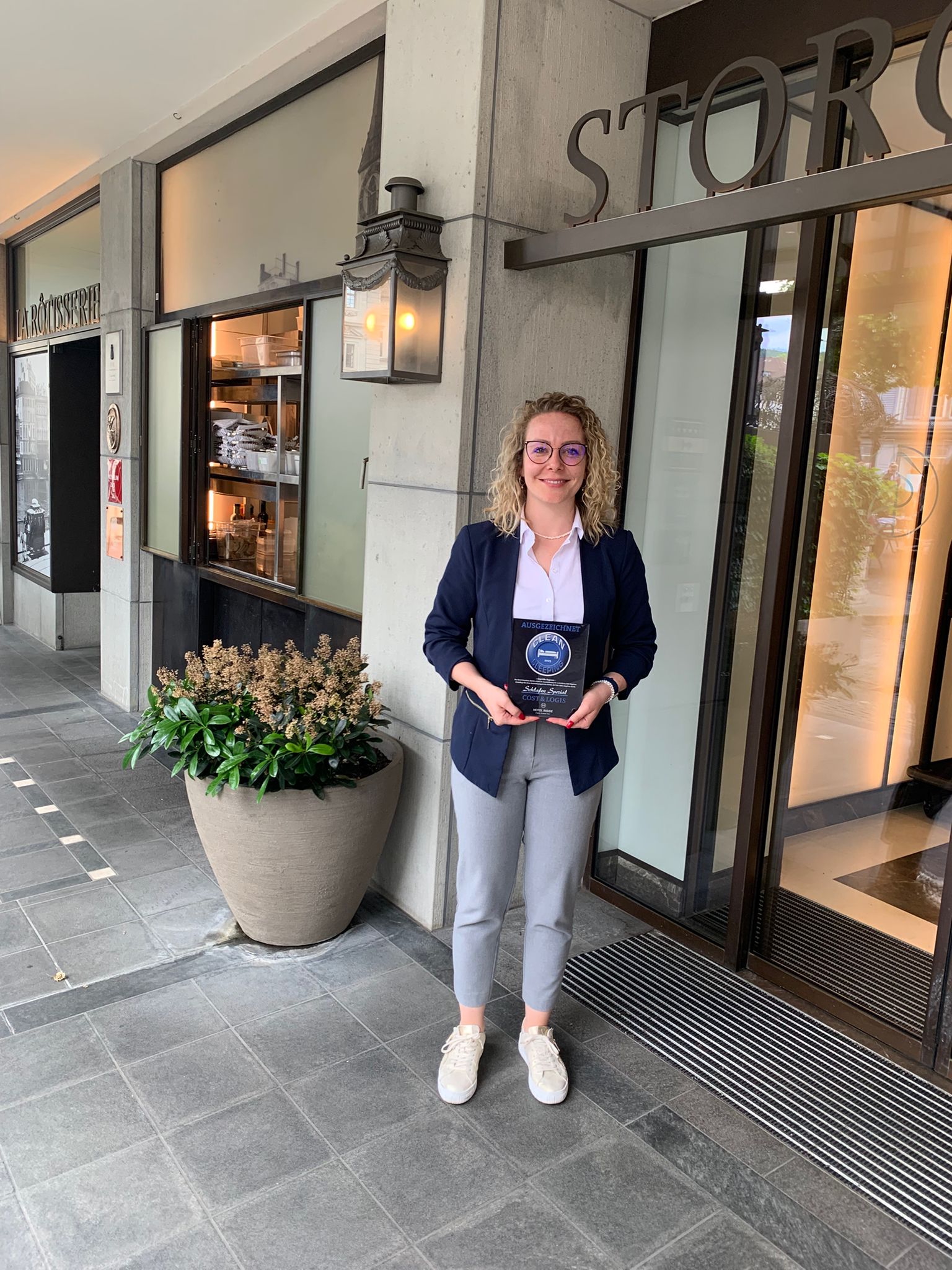 Stephanie Meyer, Hotelmanager Hotel Storchen Zürich. Stephanie Meyer, Hotelmanager Hotel Storchen Zürich.