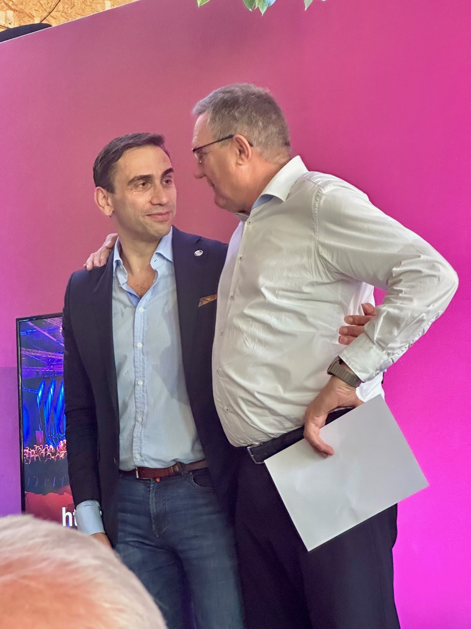(Die Bildrechte liegen bei dem Verfasser der Mitteilung.) (Die Bildrechte liegen bei dem Verfasser der Mitteilung.)