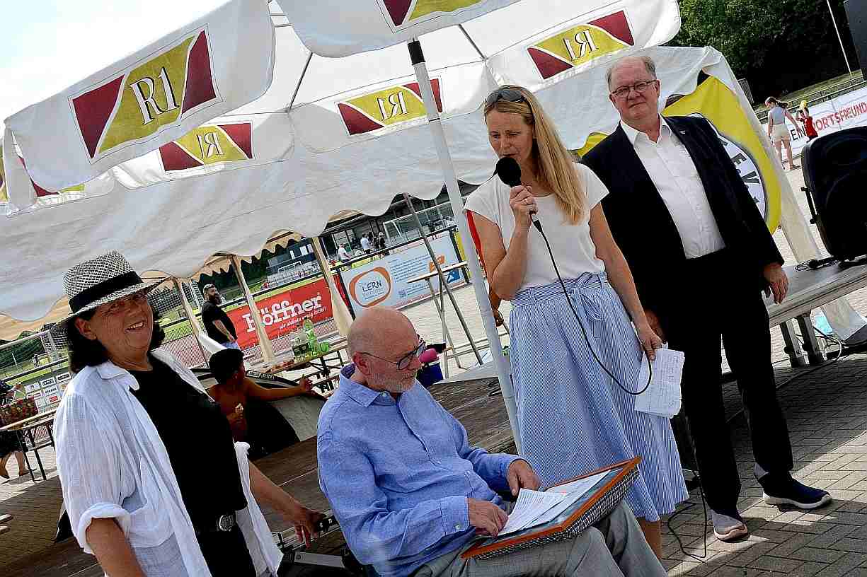 v.l.: Jutta Zülow, Volker Staufert, Verena Austermann, Johann-Andreas Werhahn; Foto: A. Woitschützke v.l.: Jutta Zülow, Volker Staufert, Verena Austermann, Johann-Andreas Werhahn; Foto: A. Woitschützke