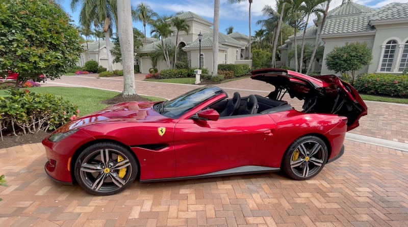 SmartTOP Zusatz-Verdecksteuerung von Mods4cars für Ferrari Portofino M (Die Bildrechte liegen bei dem Verfasser der Mitteilung.)