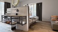 neues Designzimmer im unverkennbaren Blü-Stil (Hotel Blü)