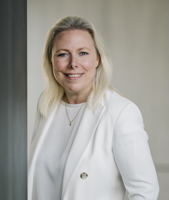 Natalie Ohlwein, Leiterin des Geschäftsbereichs Cross Industries bei der adesso SE (Quelle: adesso)