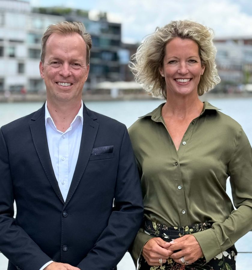 Thomas Rödding, CEO, und Dagmar Zoder, CRO, freuen sich auf ihre Zusammenarbeit bei Narravero. (© Narravero GmbH) Thomas Rödding, CEO, und Dagmar Zoder, CRO, freuen sich auf ihre Zusammenarbeit bei Narravero. (© Narravero GmbH)