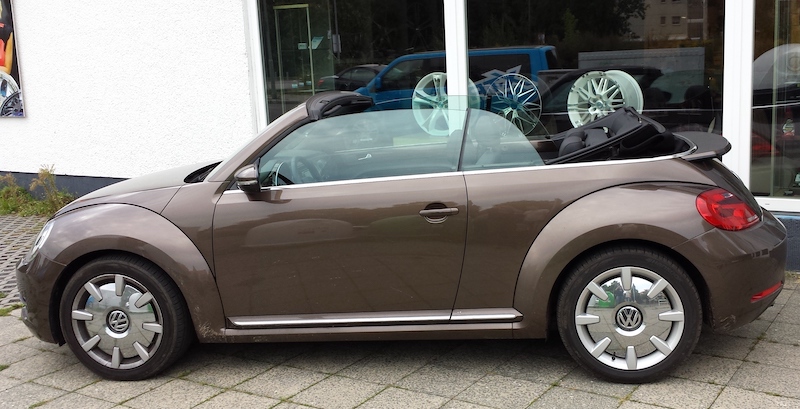 SmartTOP Zusatz-Verdecksteuerung für VW Beetle Cabrio (Die Bildrechte liegen bei dem Verfasser der Mitteilung.) SmartTOP Zusatz-Verdecksteuerung für VW Beetle Cabrio (Die Bildrechte liegen bei dem Verfasser der Mitteilung.)