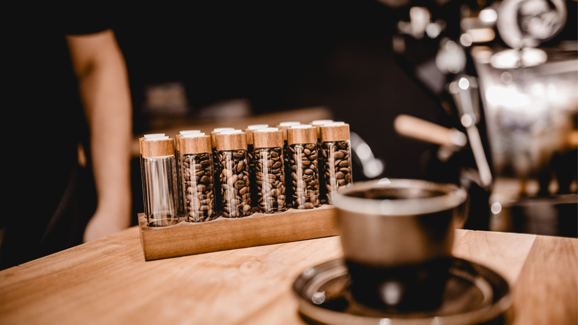 Die BECO Kaffee Kaffeerösterei bringt sortenreine Kaffeebohnen aus Brasilien als Stehcafé: (Bildquelle: HamsterDerBildermacher–Johann Hammerer)
