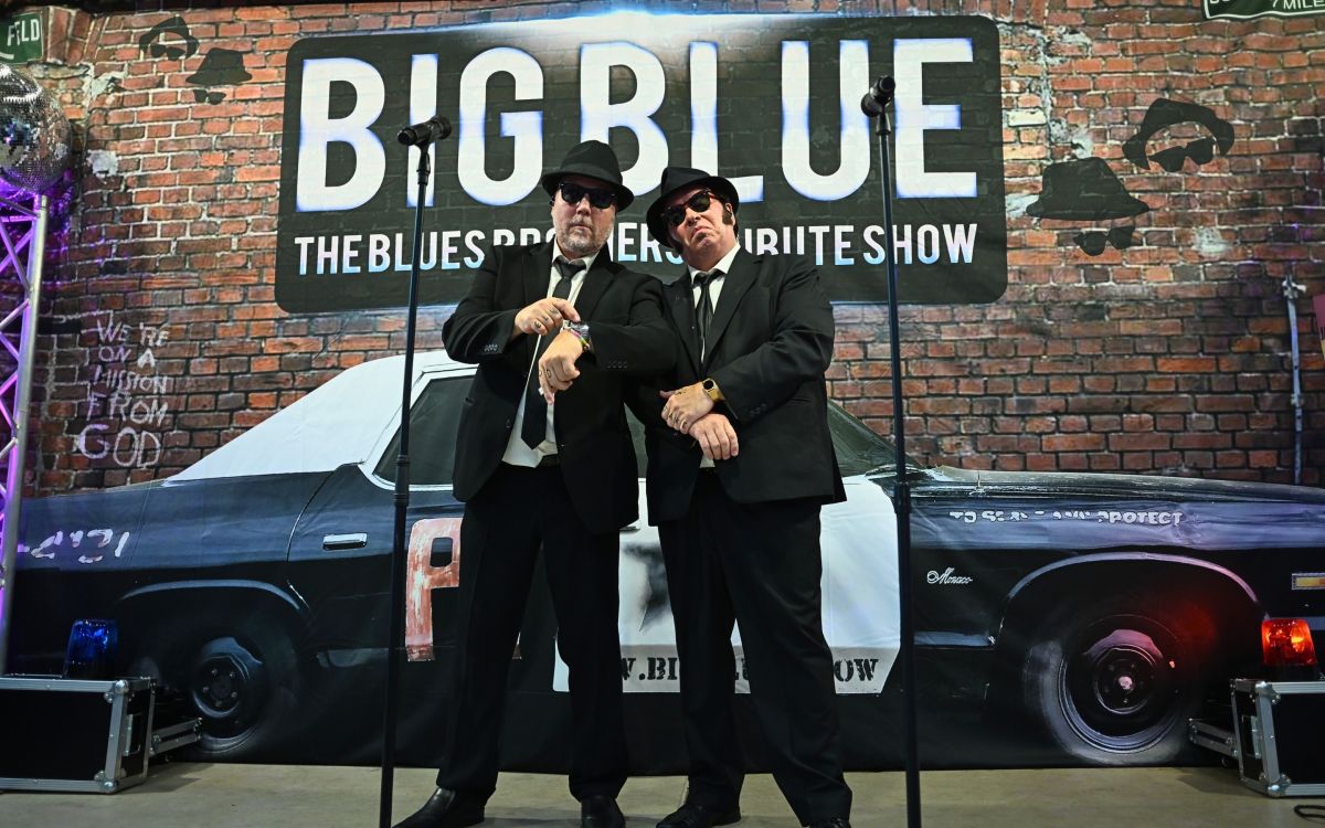 45 Jahre Blues Brothers™ mit Big Blue (© @eddy-events.de) 45 Jahre Blues Brothers™ mit Big Blue (© @eddy-events.de)