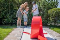 Minigolf mit der Familie