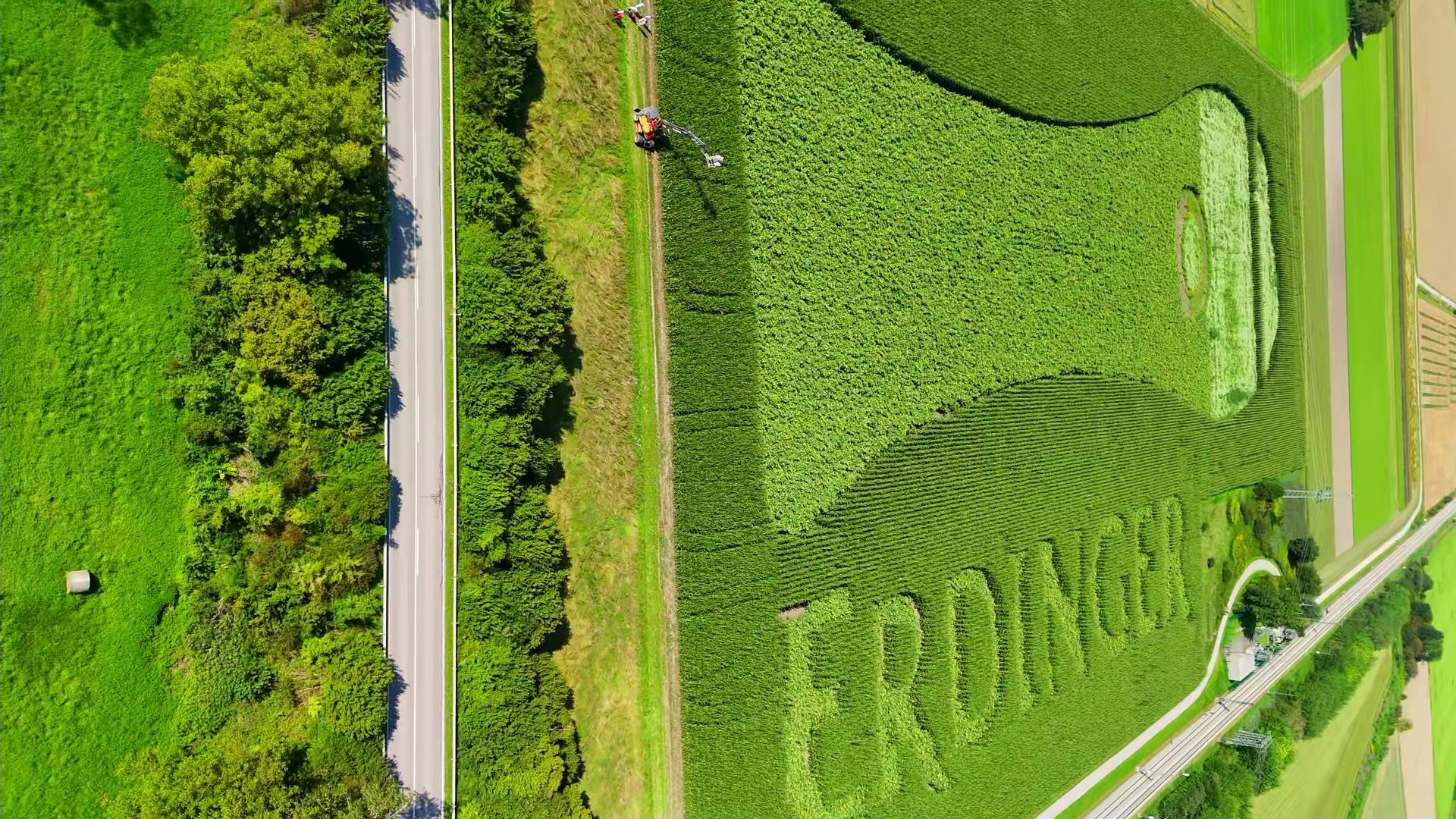 Feldwerbung am Flughafen München erreicht als OOH-Außenwerbung Millionen