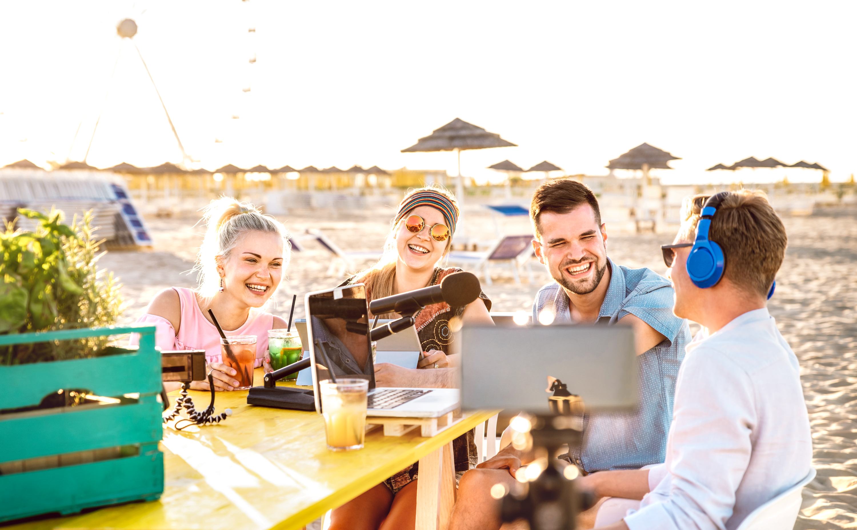 Wer in der Freizeit - und selbst im Urlaub - nicht abschalten kann, riskiert seine Gesundheit (Bildquelle: iStock / ViewApart) Wer in der Freizeit - und selbst im Urlaub - nicht abschalten kann, riskiert seine Gesundheit (Bildquelle: iStock / ViewApart)