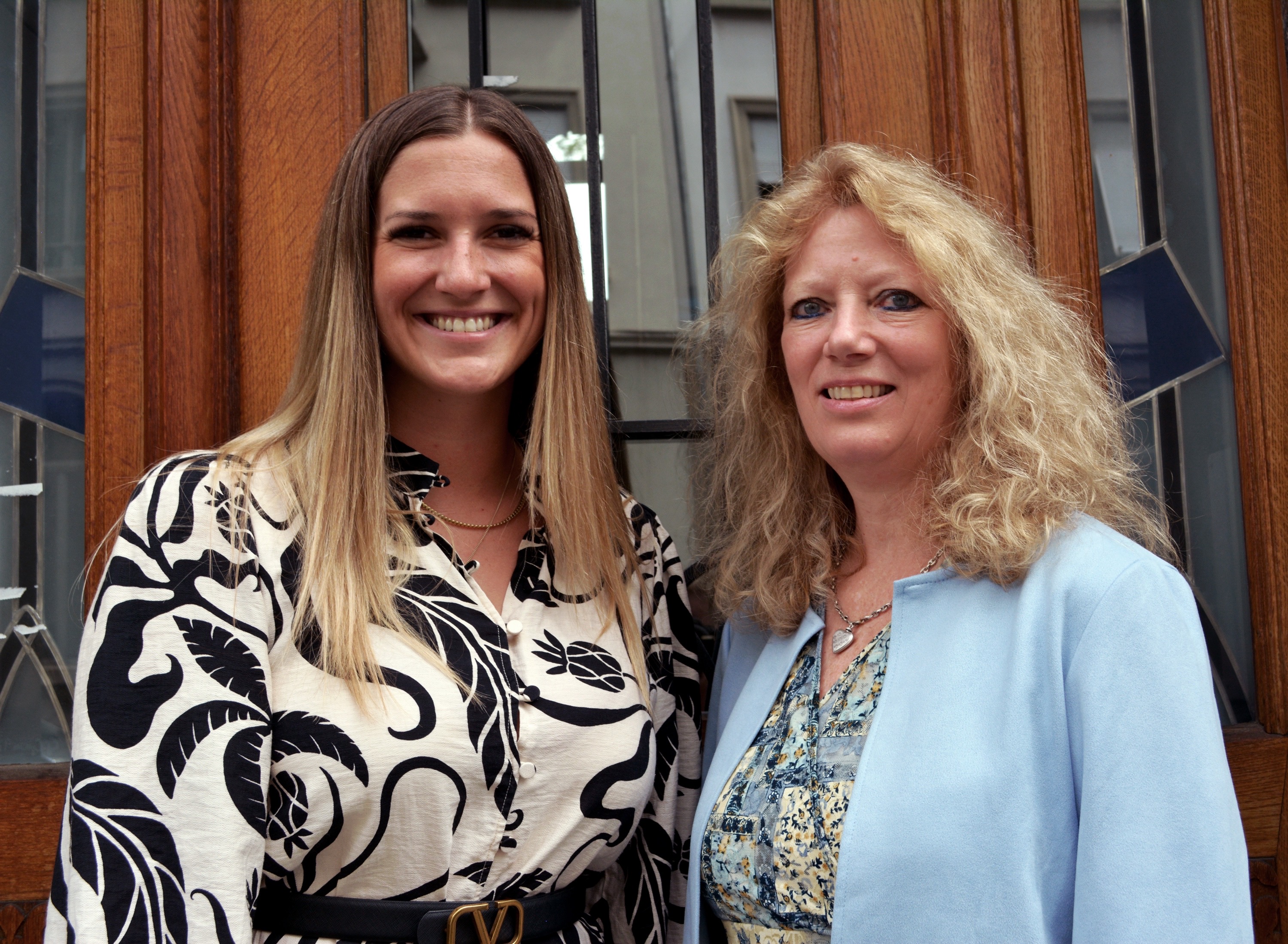 Esther Dysli (Private Selection Hotels & Resorts) und Joy Fischer (Swiss Hospitality Collection). Esther Dysli (Private Selection Hotels & Resorts) und Joy Fischer (Swiss Hospitality Collection).
