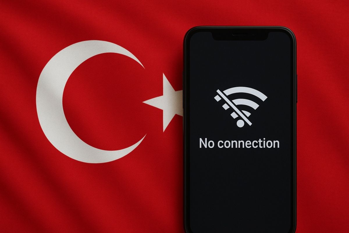 Ohne eSIM ist mobiles Surfen in der Türkei teuer (© ) Ohne eSIM ist mobiles Surfen in der Türkei teuer (© )