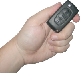 SmartTOP Verdeckfernbedienung für Peugeot 207CC mit Steckinstallations-Satz SmartTOP Verdeckfernbedienung für Peugeot 207CC mit Steckinstallations-Satz