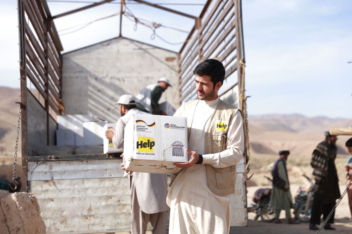 In Westafghanistan verteilt Help Bargeldhilfen für Lebensmittel und Hygienekits. (© Chishti Sharif / Help - Hilfe zur Selbsthilfe)