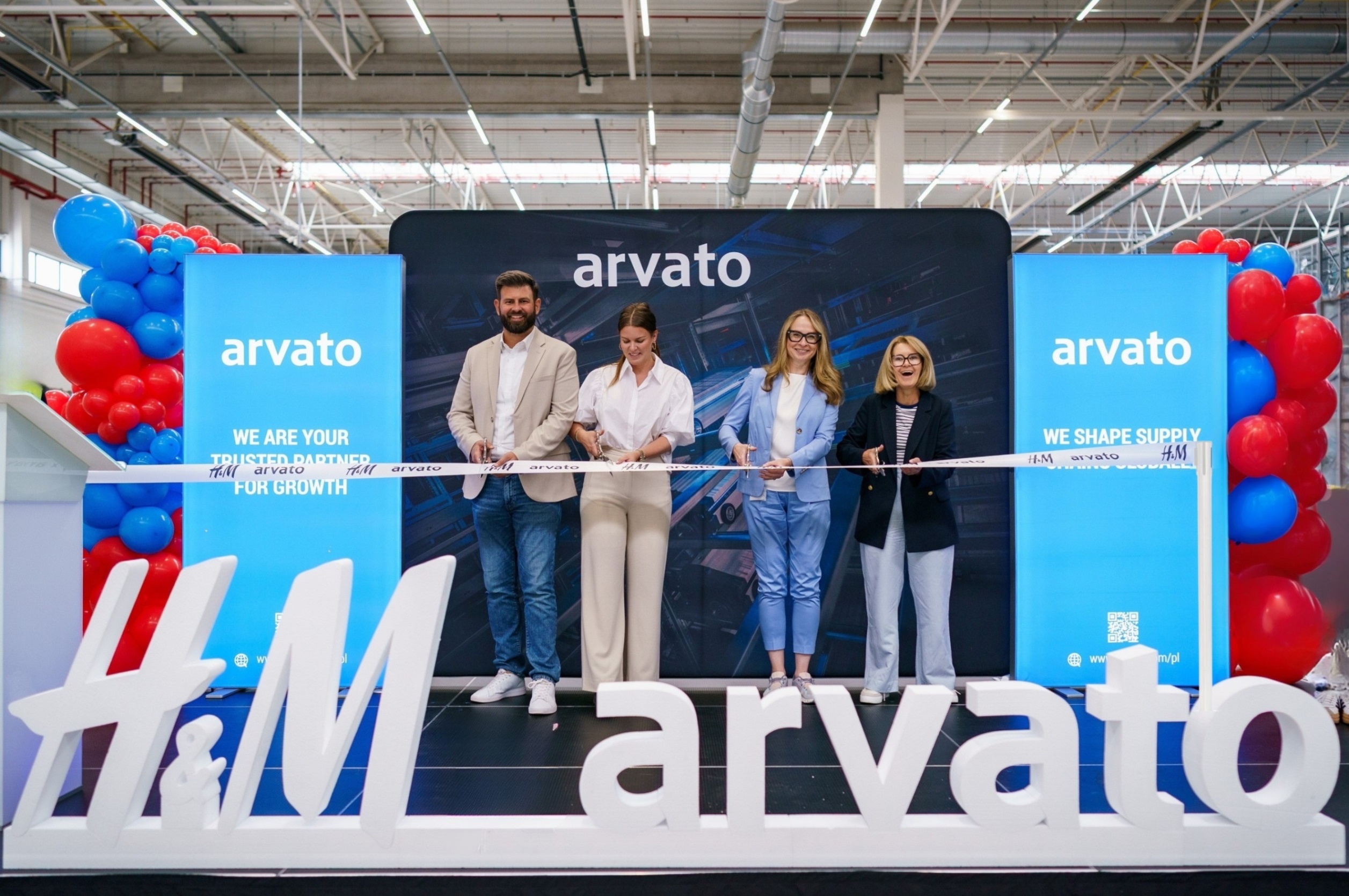Arvato und H&M haben in Polen ein modernes Shuttlesystem in Betrieb genommen. (Bildquelle: Arvato)