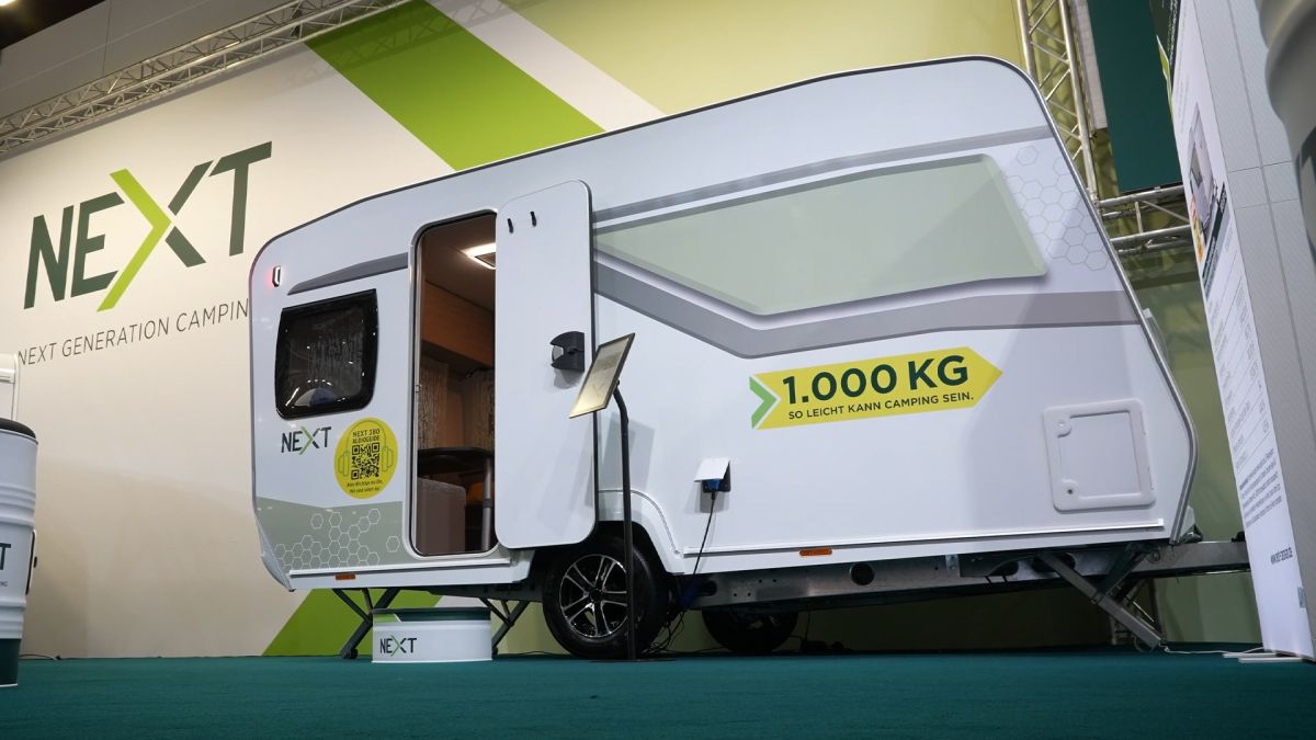 Reisemobile und Wohnwagen auf dem Caravan Salon Düsseldorf 2025 (© Messe.TV, Deutsche Messefilm & Medien GmbH) Reisemobile und Wohnwagen auf dem Caravan Salon Düsseldorf 2025 (© Messe.TV, Deutsche Messefilm & Medien GmbH)