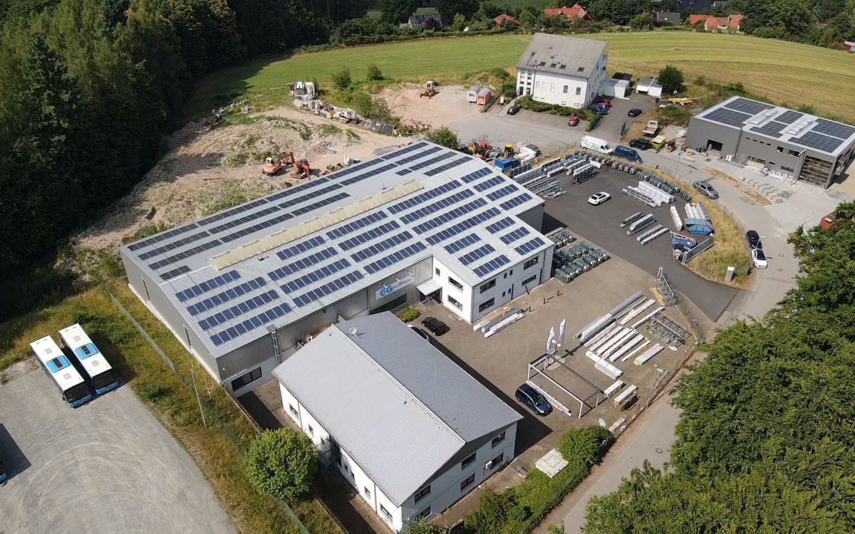Die neue Produktionsstätte von EG Alu. (Foto: Pinien Art & Media GmbH© ) Die neue Produktionsstätte von EG Alu. (Foto: Pinien Art & Media GmbH© )