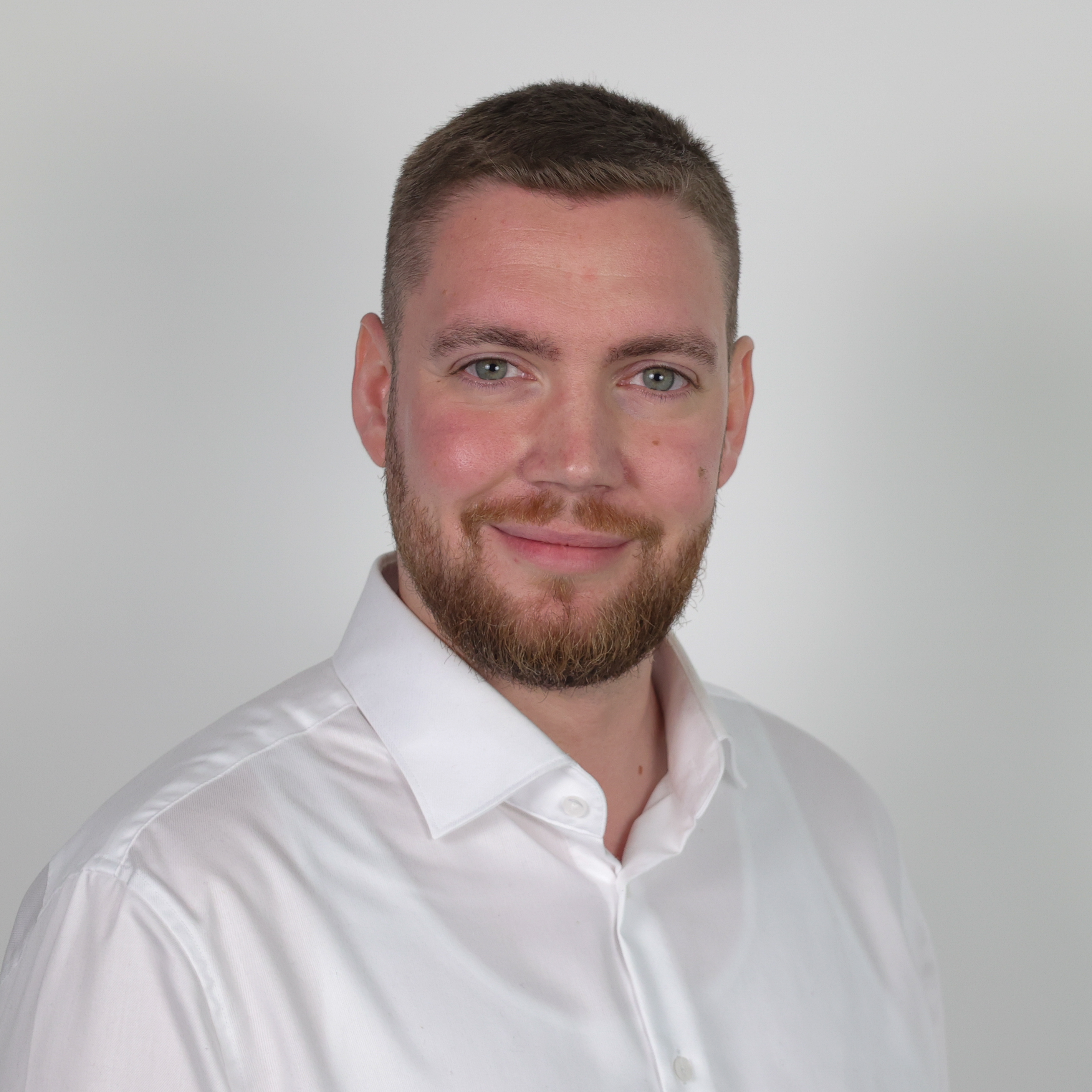 Michael Pejic ist neuer Gebietsverkaufsleiter des Systemlieferanten Dönges in Österreich.