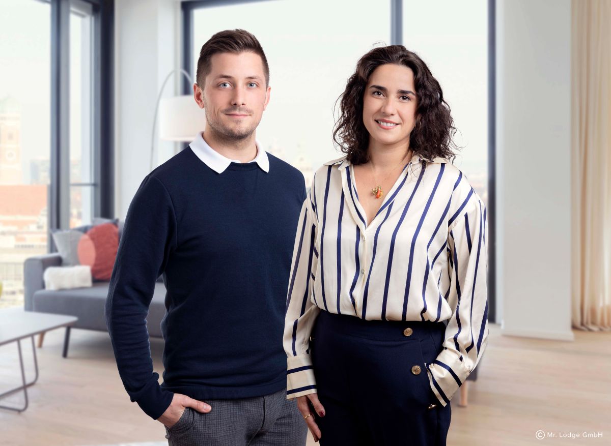 Felix Zenko und Doris Palmiero: Ansprechpartner für Firmenkunden bei Mr. Lodge (© Mr. Lodge GmbH)