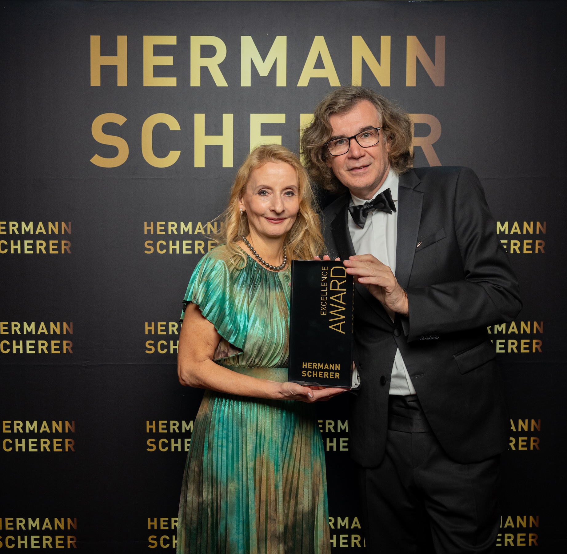 Award für Susanne Strobel. Foto: Justin Bockey (Die Bildrechte liegen bei dem Verfasser der Mitteilung.)