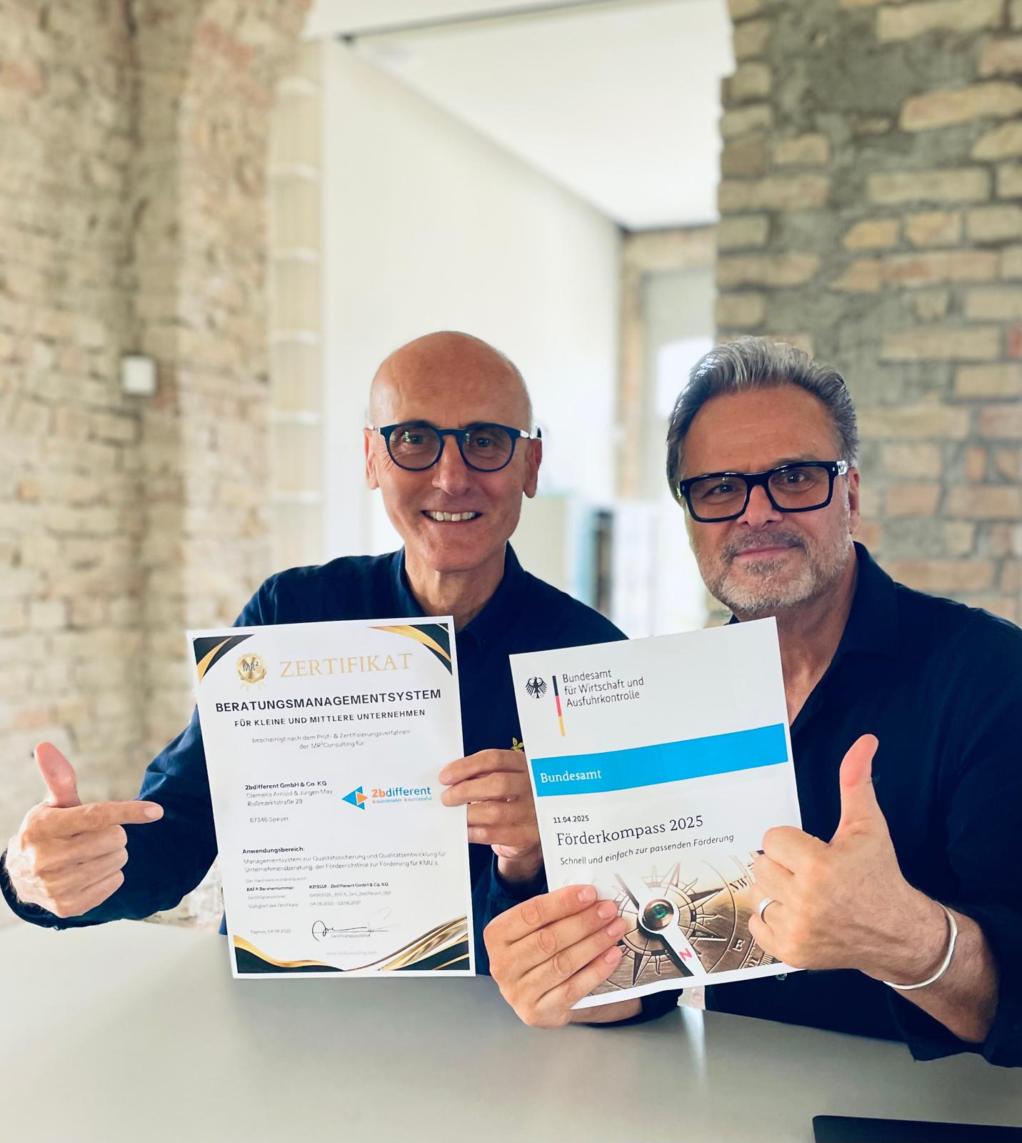 Clemens Arnold und Jürgen May (von links, Foto: 2bdifferent)