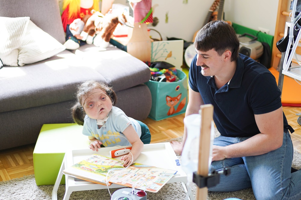 Häusliche Kinderkrankenpflege am Limit - BHK-Bundestagung 2025 thematisiert Versorgungslage (Bildquelle: BHK e.V.) Häusliche Kinderkrankenpflege am Limit - BHK-Bundestagung 2025 thematisiert Versorgungslage (Bildquelle: BHK e.V.)