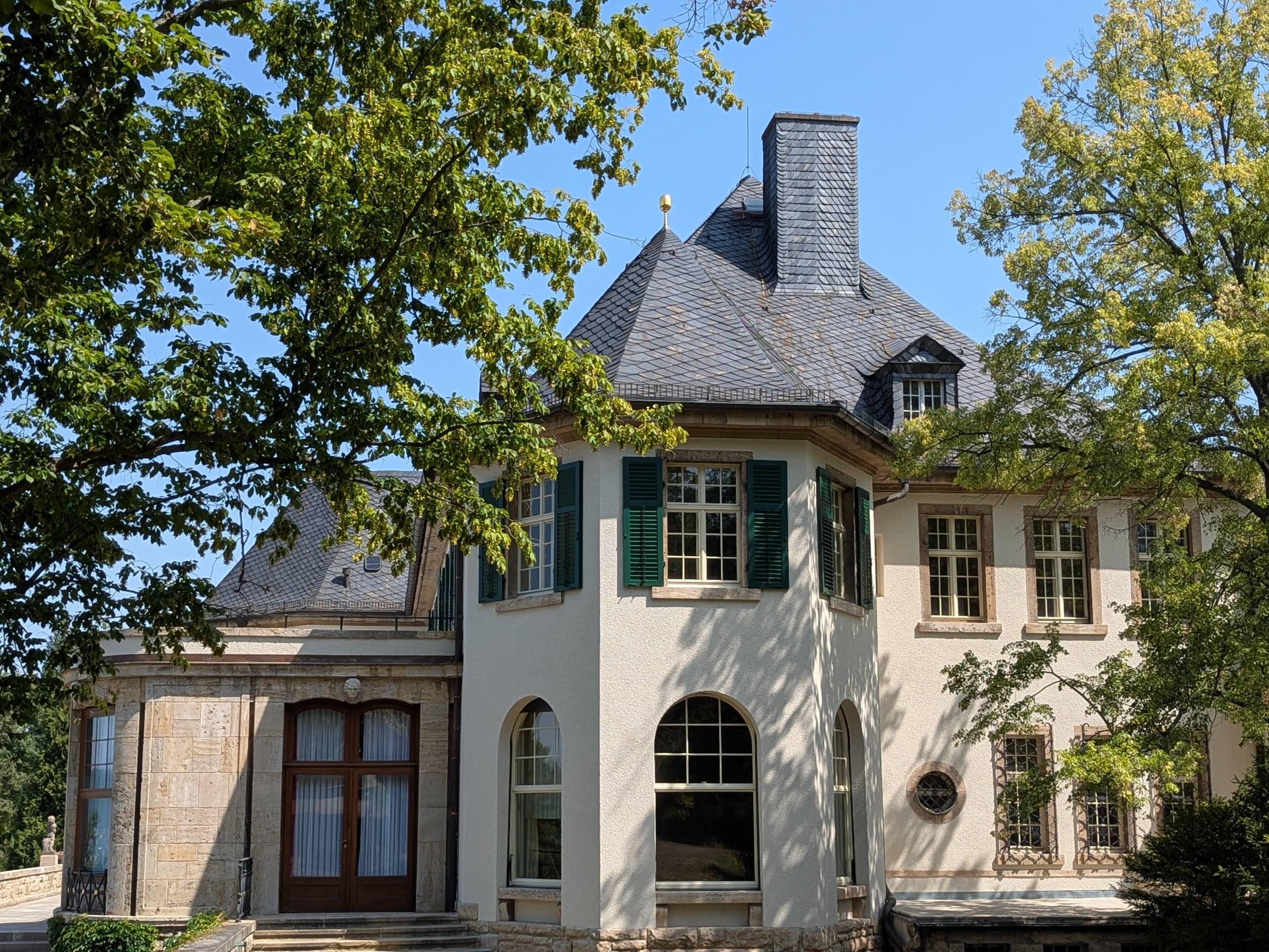 Villa Bergfried in Saalfeld (Die Bildrechte liegen bei dem Verfasser der Mitteilung.)