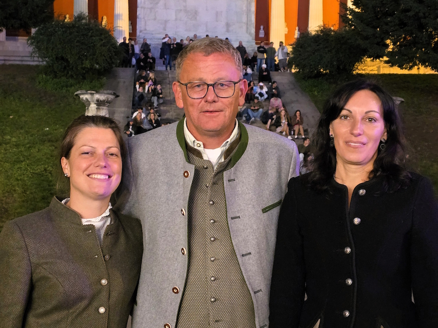Das abresa-Team aus Gmund: Vera Friedlmeier, Marcus Gerhardt und Christine Schötz-Hofmeister (Die Bildrechte liegen bei dem Verfasser der Mitteilung.)