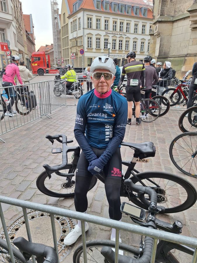 Gerd Bloemen vom Advantag Cycle Club vor dem Start (© ) Gerd Bloemen vom Advantag Cycle Club vor dem Start (© )