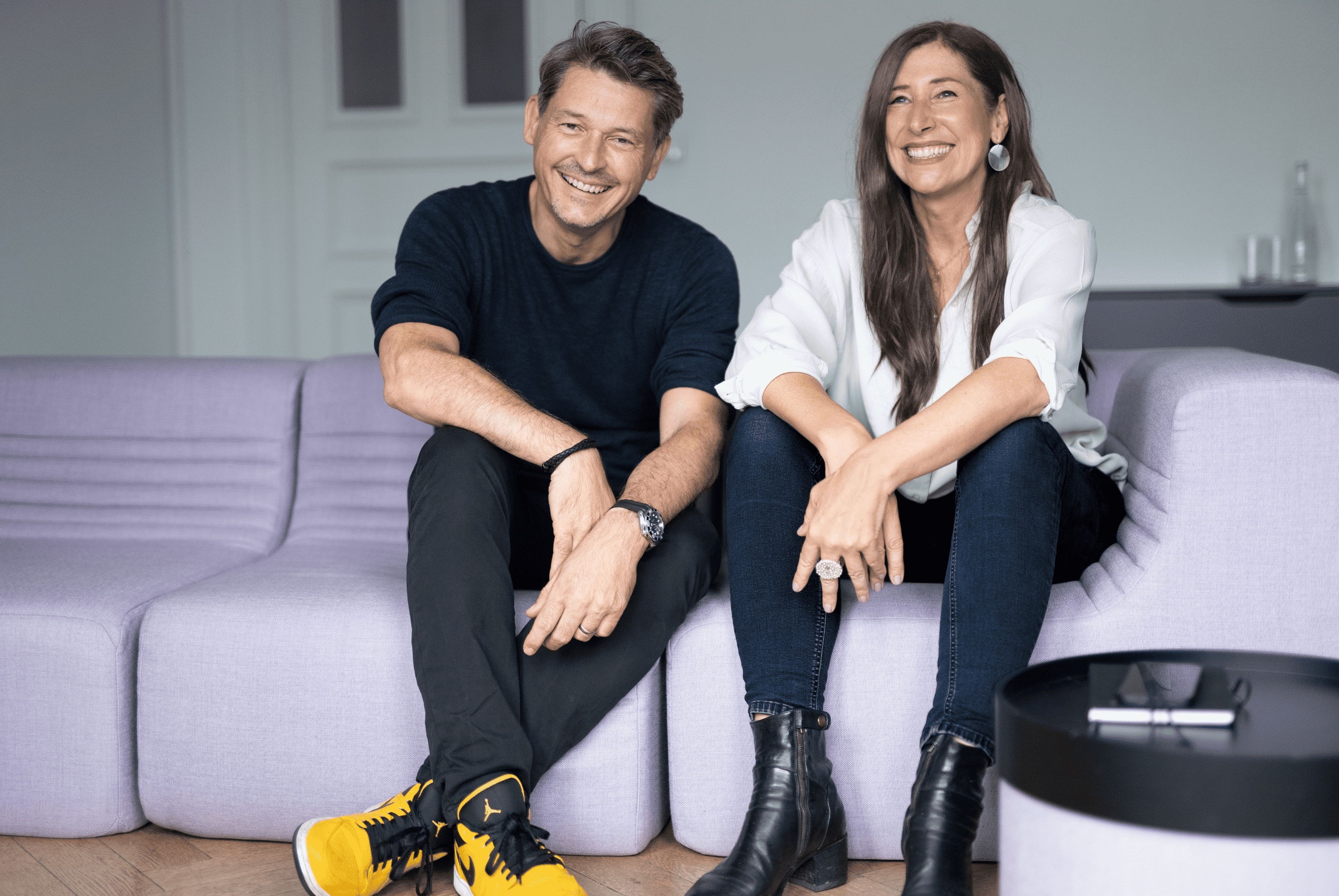 Anthony Slotta und Colette Baeker, Inhaber elfenbein studios, Fotograf Klaus Heinzler (Bildquelle: elfenbein studios GmbH& Co. KG) Anthony Slotta und Colette Baeker, Inhaber elfenbein studios, Fotograf Klaus Heinzler (Bildquelle: elfenbein studios GmbH& Co. KG)