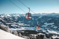 Mit der Gondel direkt ins Skivergnügen der SkiWelt Wilder Kaiser – Brixental @ Mathäus Gartner (Das Mit der Gondel direkt ins Skivergnügen der SkiWelt Wilder Kaiser – Brixental @ Mathäus Gartner (Das