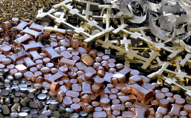 „Schrottabholung Aachen: Kostenfreie Altmetallabholung und Recycling für Umwelt und Ressourcen.“ „Schrottabholung Aachen: Kostenfreie Altmetallabholung und Recycling für Umwelt und Ressourcen.“