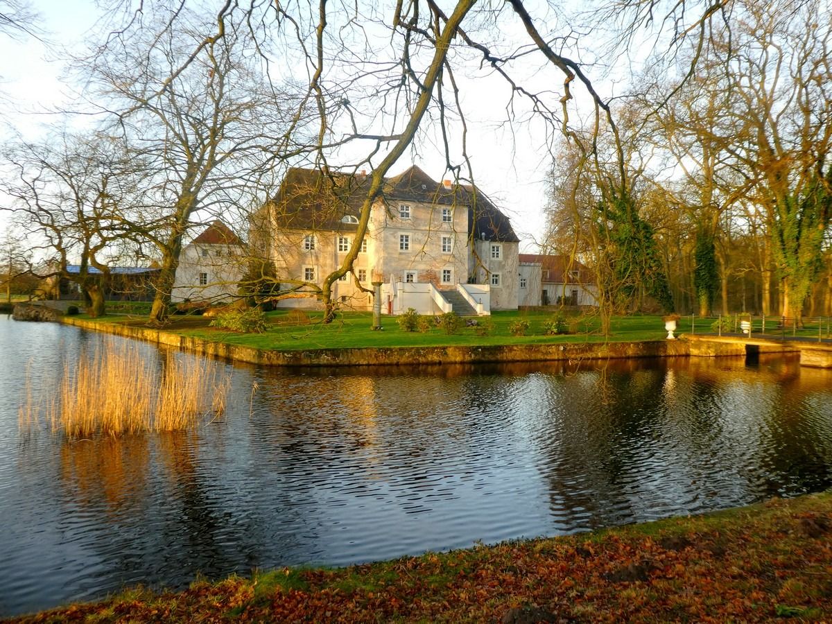 Wasserschloss Mellenthin, Usedom (© Ralph Kähne)