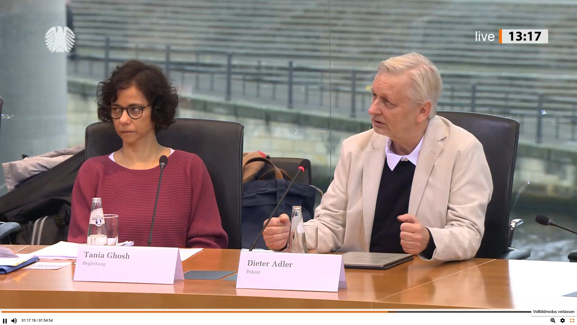 Tania Gosh, Kinder- und Jugendlichenpsychotherapeutin und Dieter Adler, Vorsitzender des Deutschen Psychotherapeuten Netzwerks