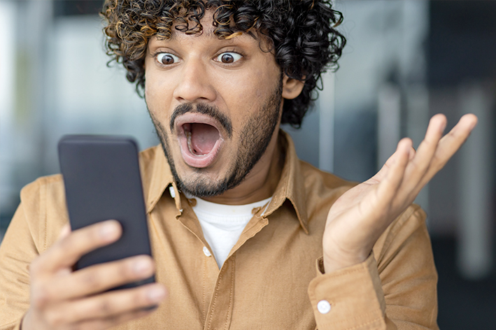 1.172 Euro Steuererstattung im Schnitt (Bildquelle: Liubomir/stock.adobe.com)